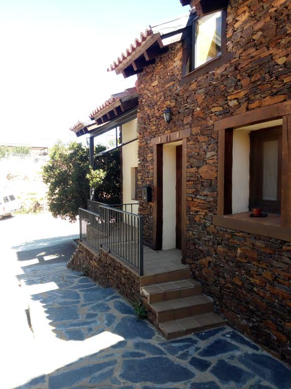 منزل الضيف Cervera de Buitrago  في El Egio المظهر الخارجي الصورة