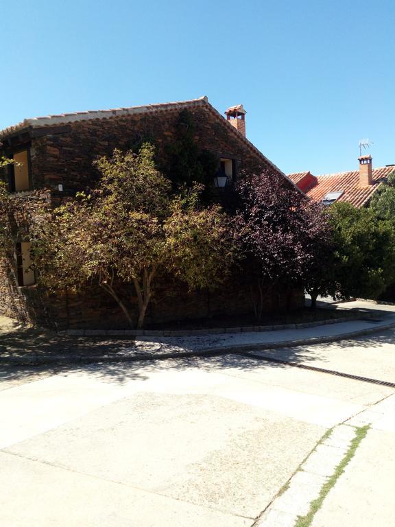 منزل الضيف Cervera de Buitrago  في El Egio المظهر الخارجي الصورة