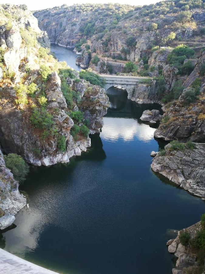 منزل الضيف Cervera de Buitrago  في El Egio المظهر الخارجي الصورة